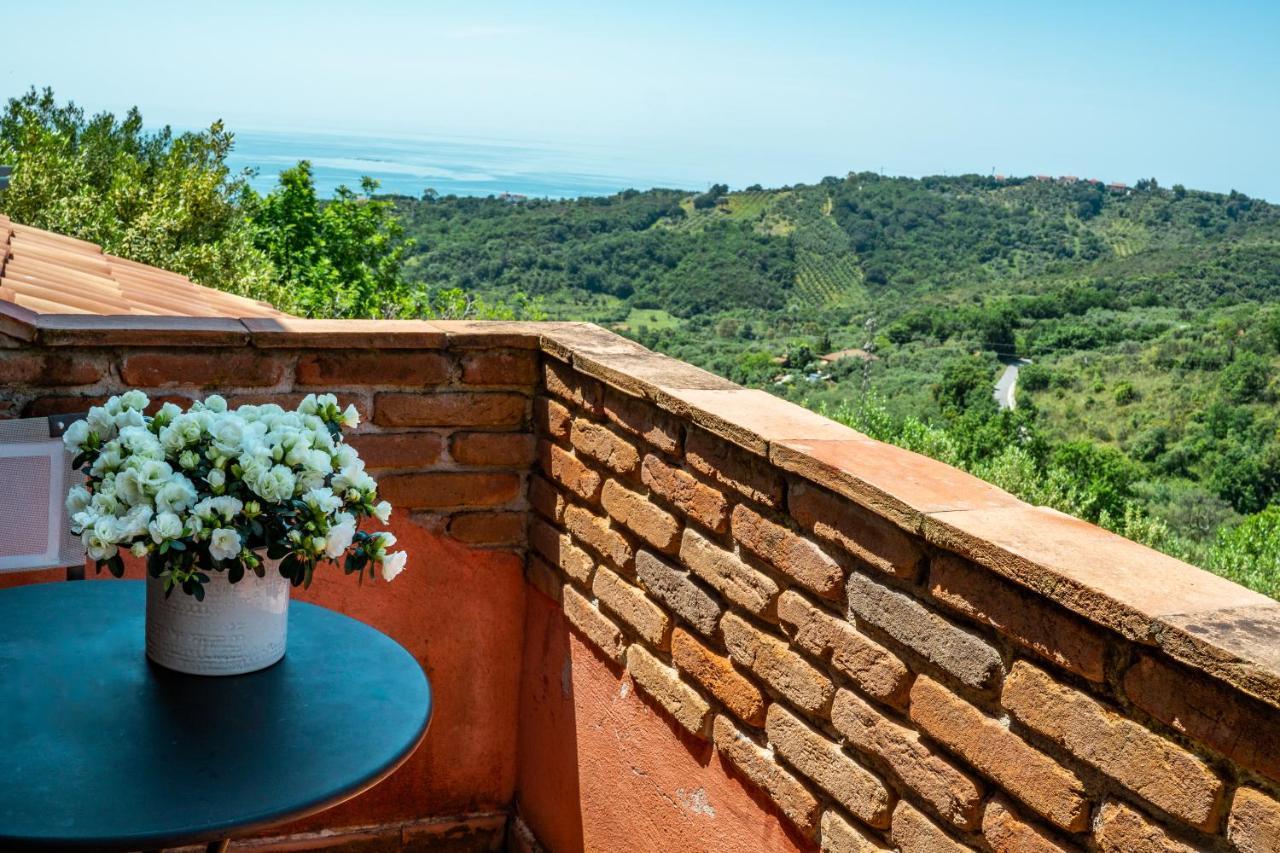 Locanda Le Tre Sorelle Казал Велино Екстериор снимка